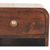 Artisan Furniture Lenktas Riešutmedžio Mini naktinis staliukas