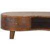 Artisan Furniture Wave mango medienos kavos staliukas su stalčiumi ir lentyna, kaštono atspalvio