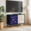 TV staliukas Televizoriaus spintelė MAINZ 69 x 33 x 50,5 cm Juodojo ąžuolo