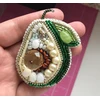 Charivna Mit Karoliukų broškės rinkinys „Avokadas“ su Preciosa kristalais, 5×7 cm