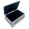 Deco Gifts Sidabrinė metalinė papuošalų dėžutė su ornamentais – elegantiška dovana