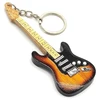 Hobilt „Deep Violetinė“ gitaros formos medinis raktų pakabukas – Ritchie Blackmore stilius