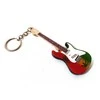 Indominiguitars Bob Marley gitaros raktų pakabukas iš raudonmedžio – reggae gerbėjams
