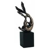 Italfama Du triušiai ant kubo. Aukštis: 19cm.