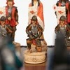 Italfama SAMURAJAI: rankomis spalvinti šachmatai su dirbtinės odos žaidimo lenta ir dėtuve + šaškės ir nardai