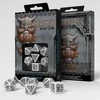 Q Workshop Dwarven Kauliukų Rinkinys (Baltos Ir Juodos Spalvos)