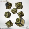 Q Workshop Harry Potter Hufflepuff Modern Dice Kauliukų Rinkinys (Juodos Sp.)