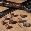 Q Workshop The Witcher kauliukų rinkinys. Geraltas – Roach kompanionas