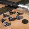 Dėlionė Q Workshop The Witcher Geralt Sidabrinis Sword Kauliukų Rinkinys Juodos Ir Sidabro Sp