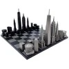 Skyline Chess Prabangus Niujorko „Skyline“ šachmatų rinkinys, nerūdijančio plieno figūros
