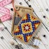 Wonderland Crafts Karoliukų siuvinėjimo rinkinys adatinės dėžutei 6×9 cm, 7 spalvos, 975 vnt.