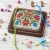 Wonderland Crafts Siuvinėjimo kryželiu rinkinys adatinei, 8,5×8,5 cm