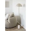 House Nordic Grindų lempa Sheffield, smėlio spalvos marmuras