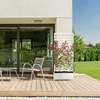 Relaxdays Medinis vazonas su treliažu, baltas