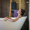 Relaxdays Rankšluosčių stovas iš bambuko su 6 strypais