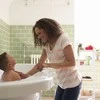 Relaxdays Vonios lentyna riešuto medžio baltos spalvos