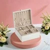 Songmics Papuošalų dėžutė 2 lygiai su rankena 20,5x24x11 cm