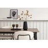 Venture Design Valgomojo stalo ir kėdžių komplektas Tempe valgomojo stalas ir Chico valgomojo kėdė juoda ir balta MDF ir bouclé