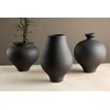 Venture Design Vaza, stovas, juoda