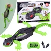 Jokomisiada Remote Control Gecko Lizard – Drives on the Floor and Climbs Walls RC0753