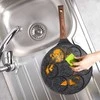 Granito kiaušinių keptuvė 7 skylės Juodas&amp;WOOD 26 cm