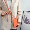 Hurtel iPhone 17 Pro / 18 Pro Silikoninis dėklas with Card Pocket and Crossbody Strap - Oranžinis