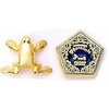 The Carat Shop Harry Potter Chocolate Frog auksinis plated stud earrings