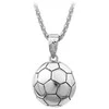 Grandinėlė su pakabuku , Futbolas