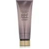 Victoria Secrets Victoria`s Secret Velvet Petals Shimmer Losjonas kūnui 236ml