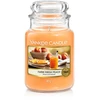 Yankee Candle Farm Fresh Peach kvepianti žvakė, 623 g