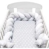 Apsauginis lovelės čiužinio užvalkalas New Baby yra pilkos ir baltos spalvos