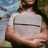 „Incase Crosstown Sleeve“ su vilnone danga – dėklas su kišene, skirtas „MacBook Pro 16“ (M4/M3/M2/M1/2024–2021) (juodas)