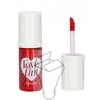 Benefit Lovetint Fiery-Raudona Tinted Lip &amp; Cheek Stain lūpų ir skruostų dažai, 6 ml
