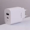Maxlife MXTC-06-20AC PD QC įkroviklis 1x USB-C 1x USB 20W baltos spalvos + USB-C - Lightning kabelis 20W