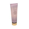 Victoria Secrets Victoria`s Secret Velvet Petals Shimmer Losjonas kūnui 236ml