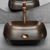 Rea Belinda COPPER BRUSH / Juodas praustuvas ant stalo