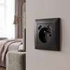 Toolight Viengubas Lizdas Su Įžeminimu + Usb-a Usb-c Oste Jnh004-g Juodas