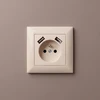 Toolight Viengubas Lizdas Su Įžeminimu + 2x Usb-a Oste Jnh003-g rusvai gelsvas