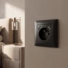 Toolight Viengubas Lizdas Su Įžeminimu + 2x Usb-a Oste Jnh003-g Juodas