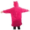 Minkštas ir šiltas oversize pledas su gobtuvu, tamsiai rožinis