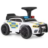 Policijos važinėjamas automobilis baltas