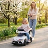 Stumdomas automobilis baltas