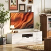 TV staliukas iki 65 col. televizoriams su kabelių angomis, natūralaus medžio spalvos, 160 × 38 × 43 cm