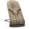BABYBJORN geltonas šliaužtinukas BLISS medvilnė, smėlio/leopardas, 6075 (Nemokamas pristatymas)