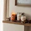 Yankee Candle Aromatinė žvakė (Pumpkin Cinnamon Swirl), 567 g