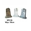 Mondex Figura postument su aniołem7x14,5x18cm pilka