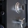 Įmontuojamas į sieną seifas su kodine spyna „WB 3425 C“ (40 kg) (pažeista prekė) (Pažeista pakuotė)
