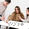 Magnetinis strateginis žaidimas „Magnetism“