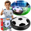 Skraidantis futbolo kamuolys su LED šviesomis