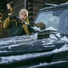 Teleskopinis automobilinis pasukamas sniego šepetys su grandikliu Fiskars X-series